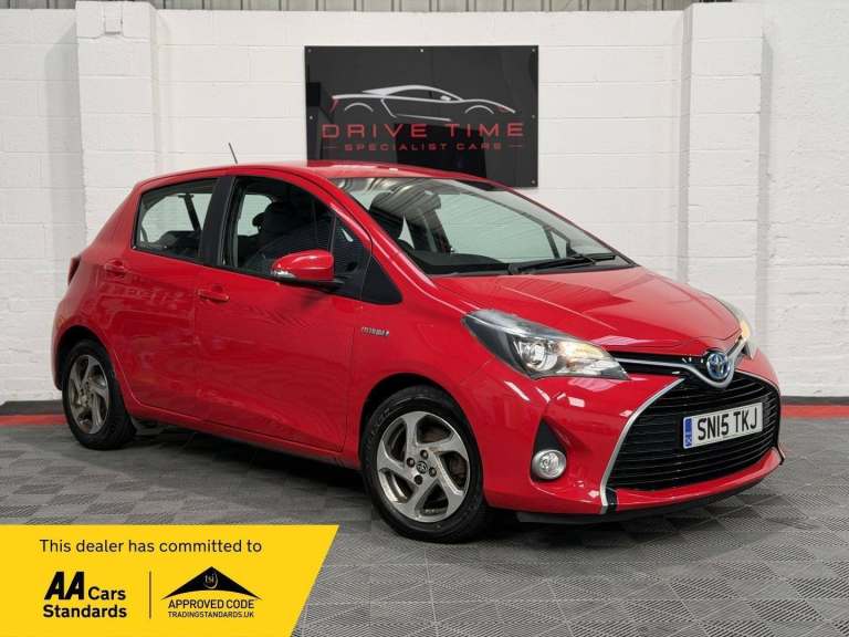 2015 Toyota Yaris 1.5 VVT-h Icon E-CVT Euro 6 5dr HATCHBACK Petrol/Electric Hybrid Automatic