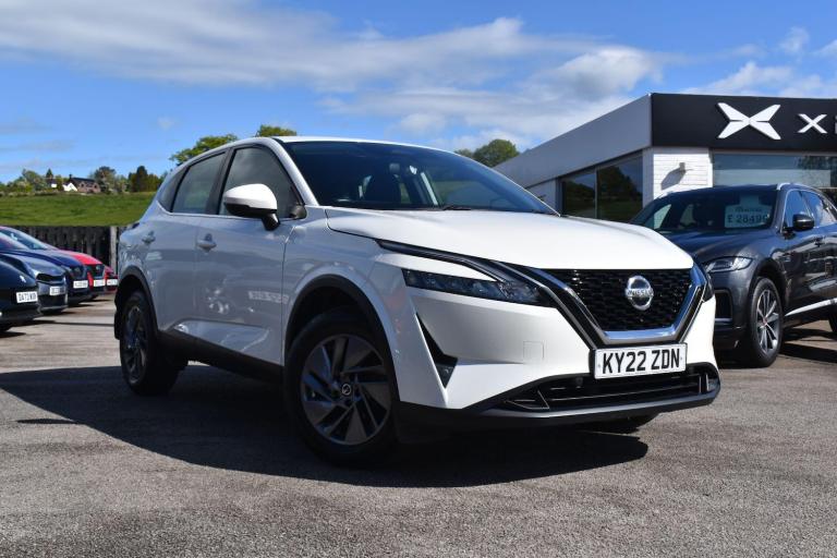 2022 Nissan Qashqai 1.3 DIG-T MHEV Acenta Premium XTRON Euro 6 (s/s) 5dr HATCHBACK Petrol/Electri...