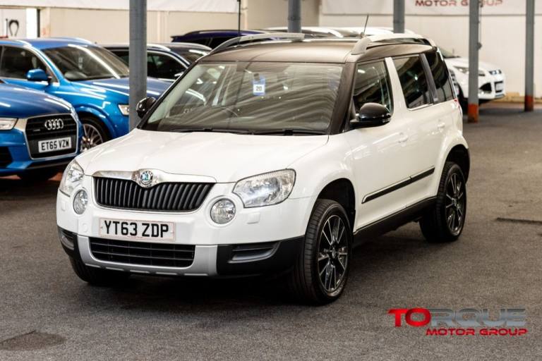 2013 Skoda Yeti 2.0 TDI Adventure SUV 5dr Diesel Manual 4WD Euro 5 (140 ps) HATCHBACK Diesel Manual