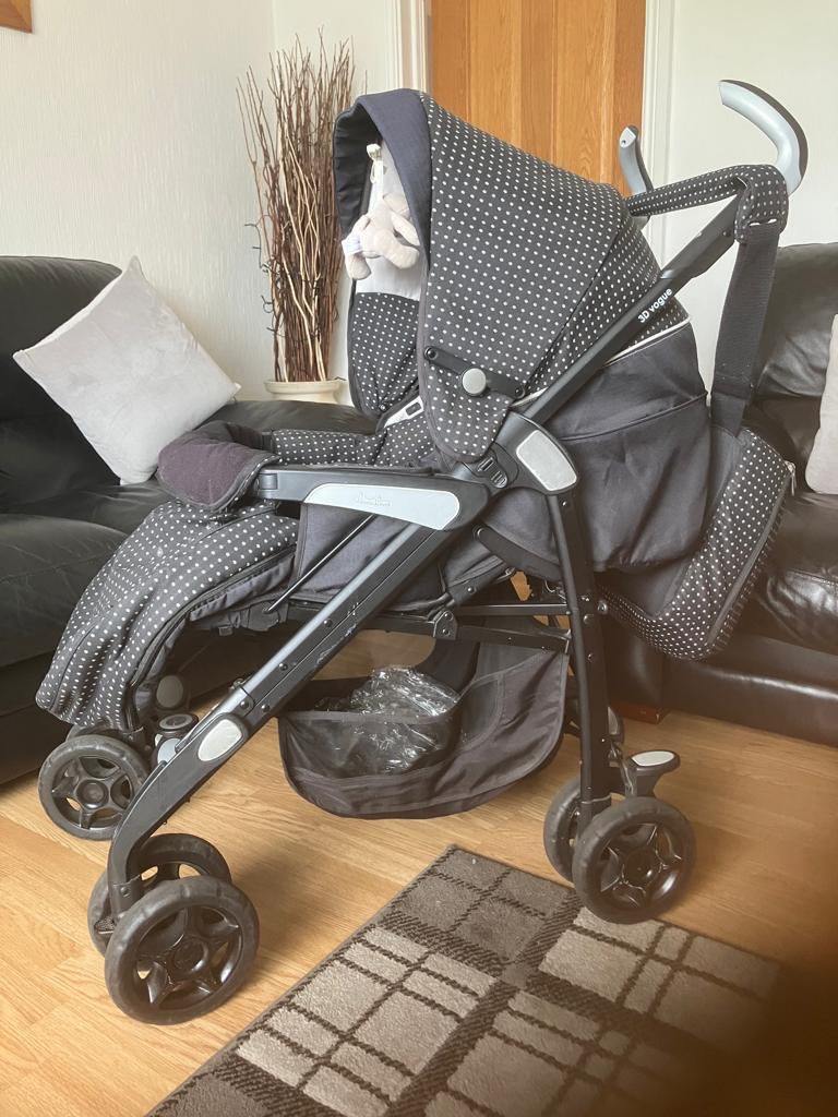 Silver Cross pram / buggy/ car seat bundle