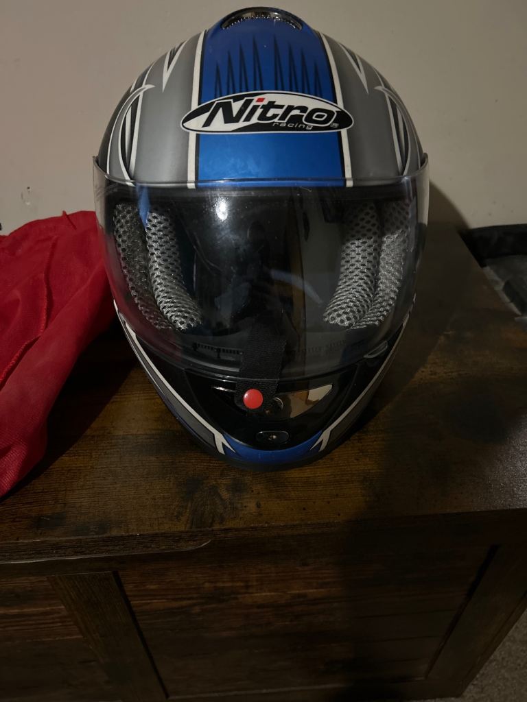 Nitro Motorcycle Helmet-Medium 