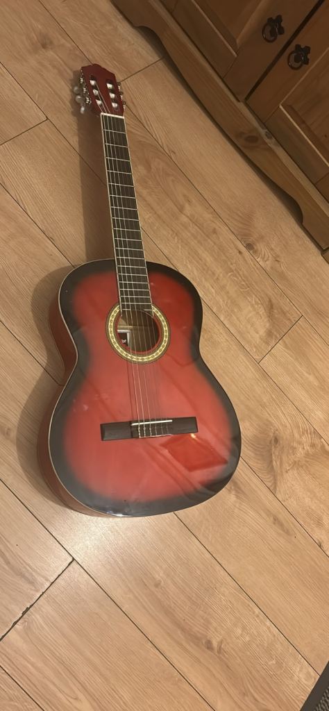 Ashton CG44 TRB classical guitar - ideal for starters and learners