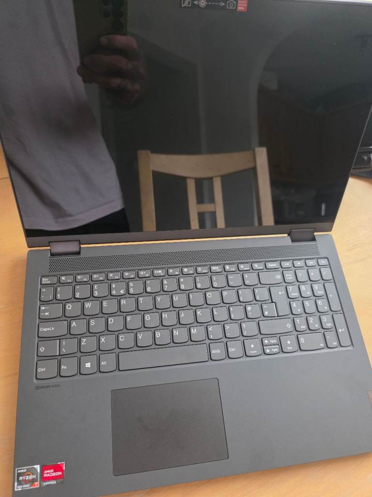 Lenovo ideapad flex 5 2in1 laptop tablet
