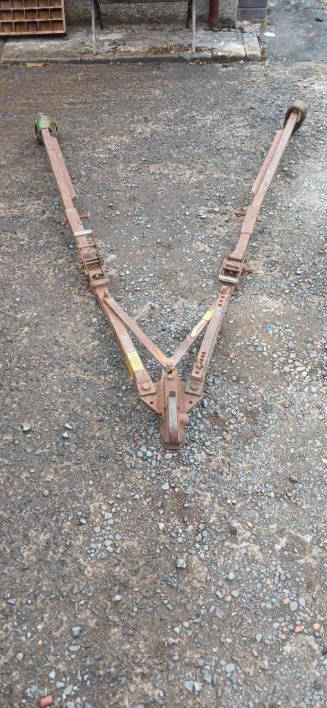 Car Towing A Frame 2500kg 