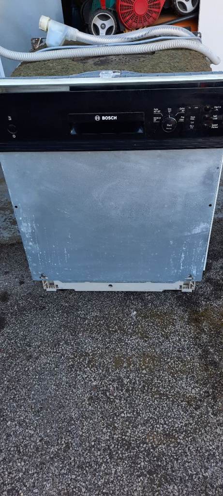 BOSCH DISH WASHER. Model -SM150C06GB