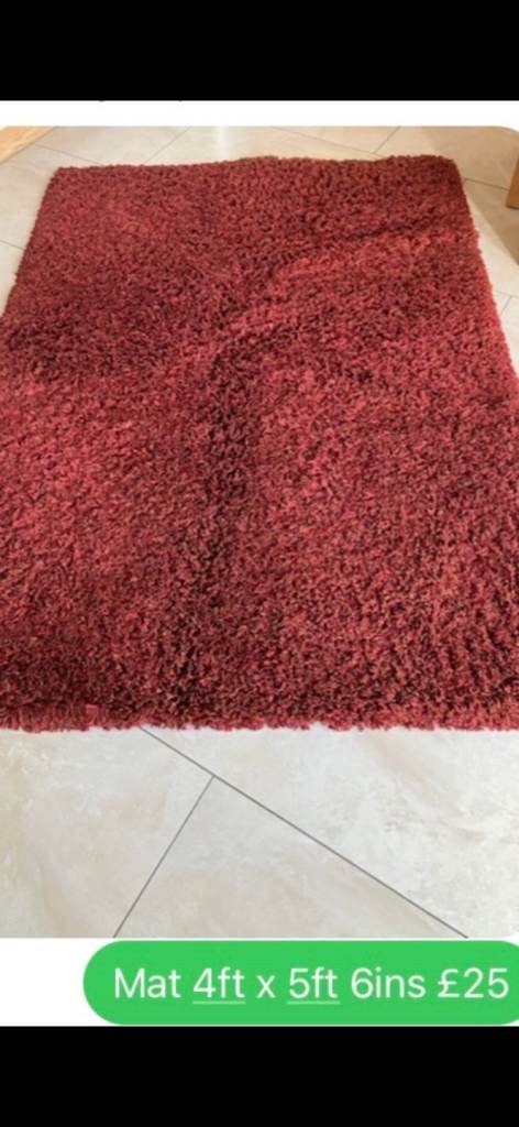 image for Stunning mat ideal for warm living room 