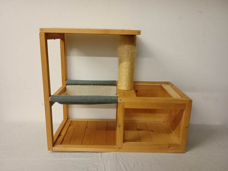 Cat Tower with Hammock Bed Wood Frame and Scratching Posts