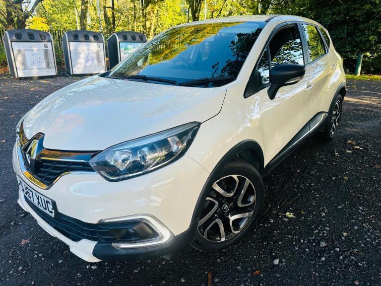 Renault, CAPTUR, Hatchback, 2017, Manual, 898 (cc), 5 doors