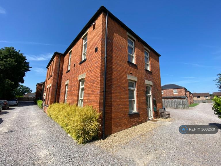 2 bedroom flat in Orchard Park, Holbeach, Spalding, PE12 (2 bed) (#3082631)
