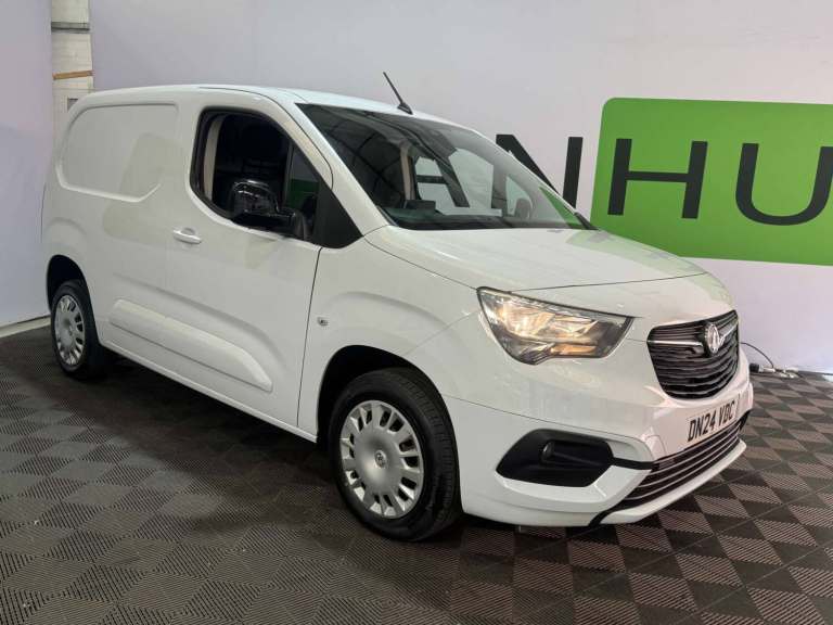 2024 Vauxhall Combo 2300 1.5 Turbo D 100ps H1 Pro Van PANEL VAN DIESEL Manual