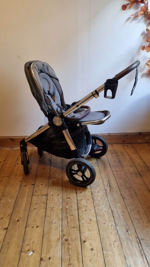 Mamas & Papas Ocarro Pushchair 6 Piece Maxi Cosi Cabriofix I-Size Car Seat Bundle