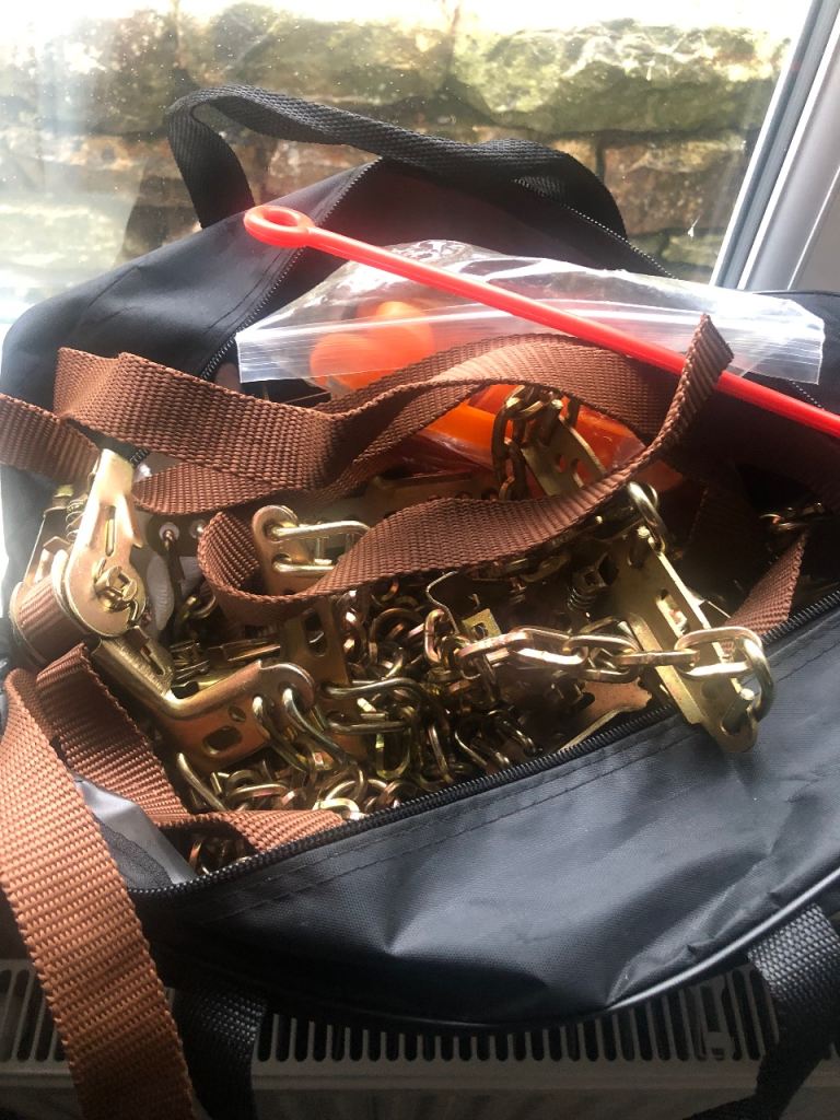 Heavy duty snow chains