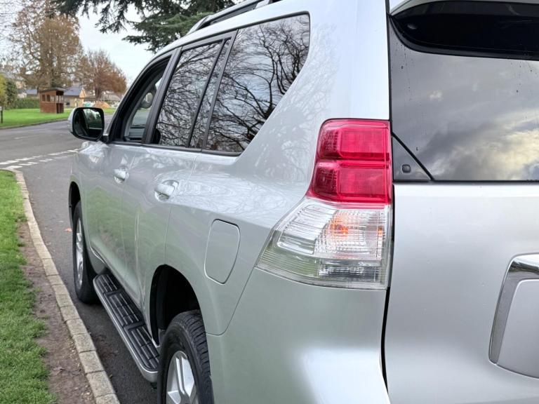 2013 Toyota Land Cruiser 3.0 D-4D LC4 5dr Auto [190] ESTATE DIESEL Automatic