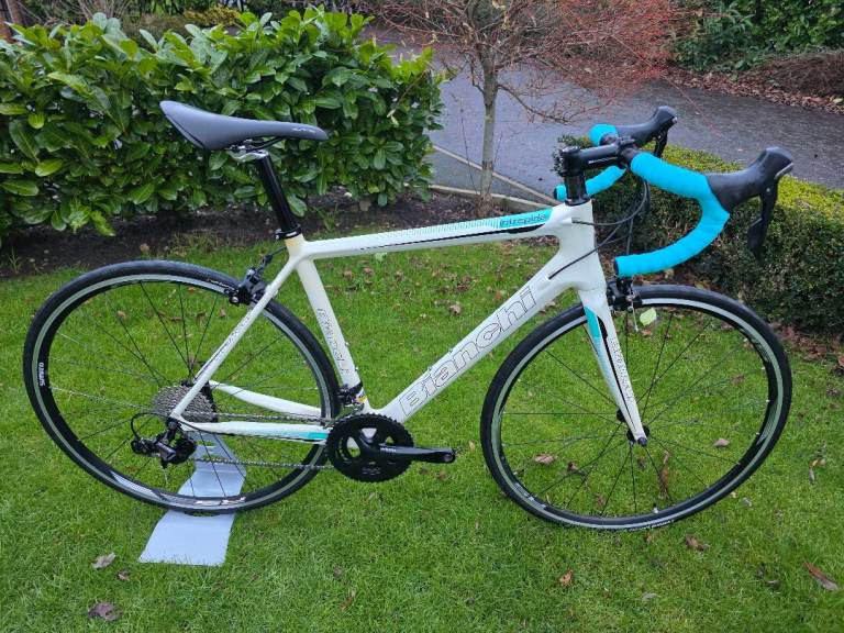 Bianchi Intrepida 52cm Full Carbon Road Bike 105 5800 Groupset | in ...