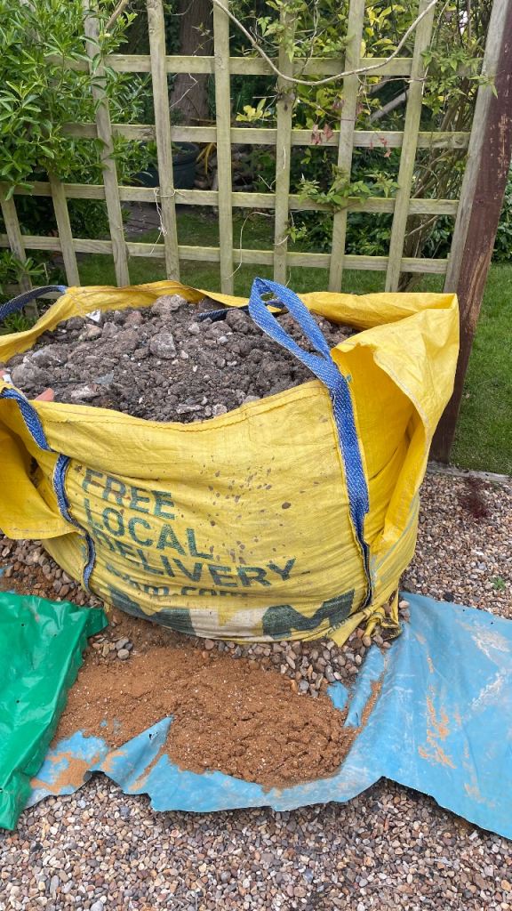 Free soil/rubble