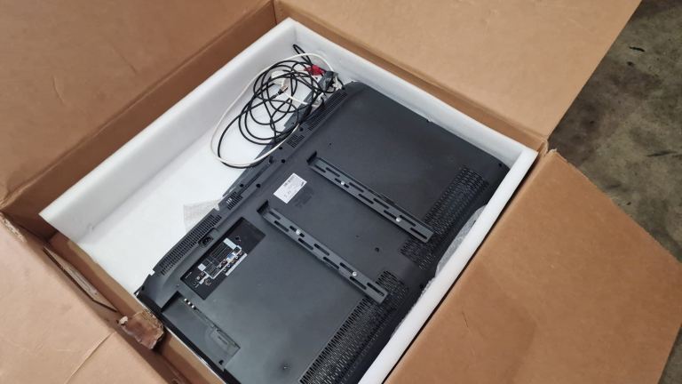 Samsung TV with Cables