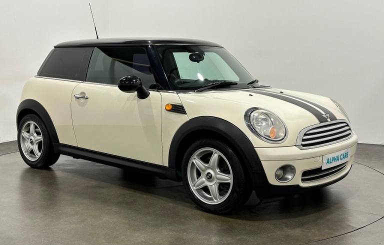 2008 MINI Hatch 1.6 Cooper Hatchback 3dr Petrol Manual Euro 4 (120 ps) Hatchback Petrol Manual