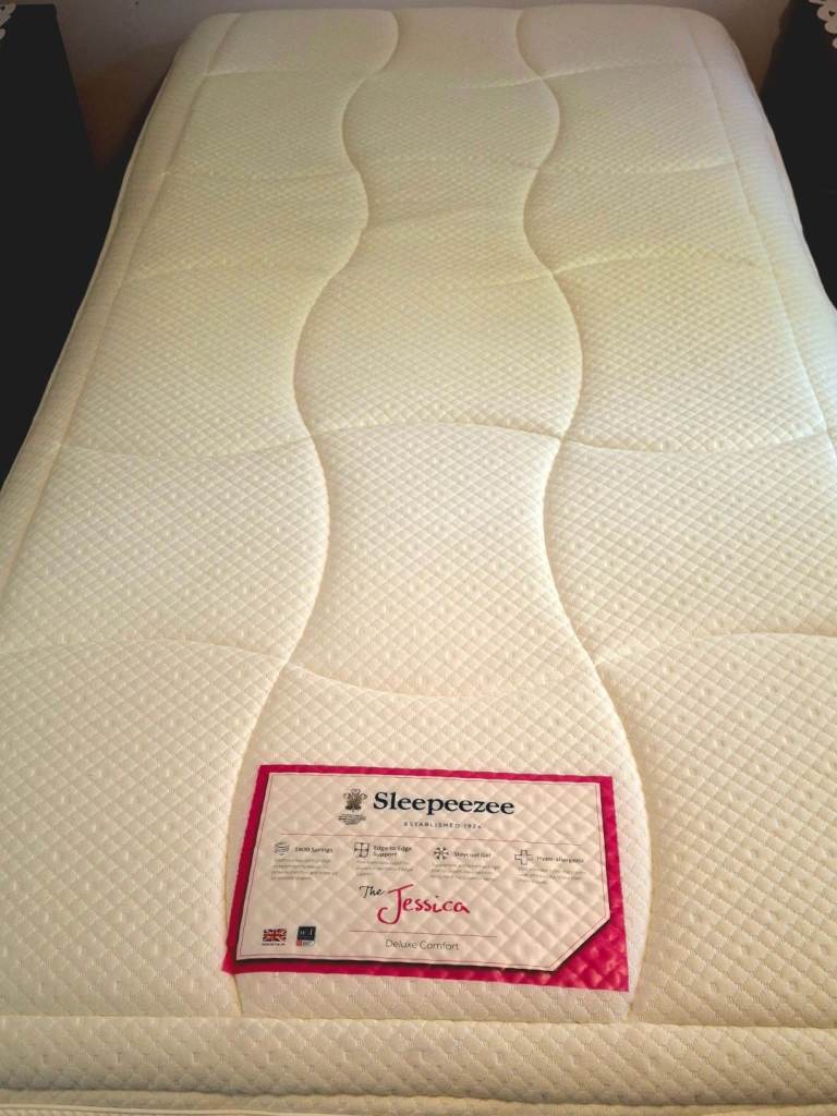 Single Sleepeezee Jessica 1800 Pocket springs Mattress