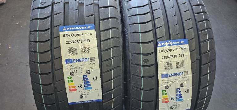 225 40 18   2 x tyres NEW!! Triangle Effe X Sport All Seasons