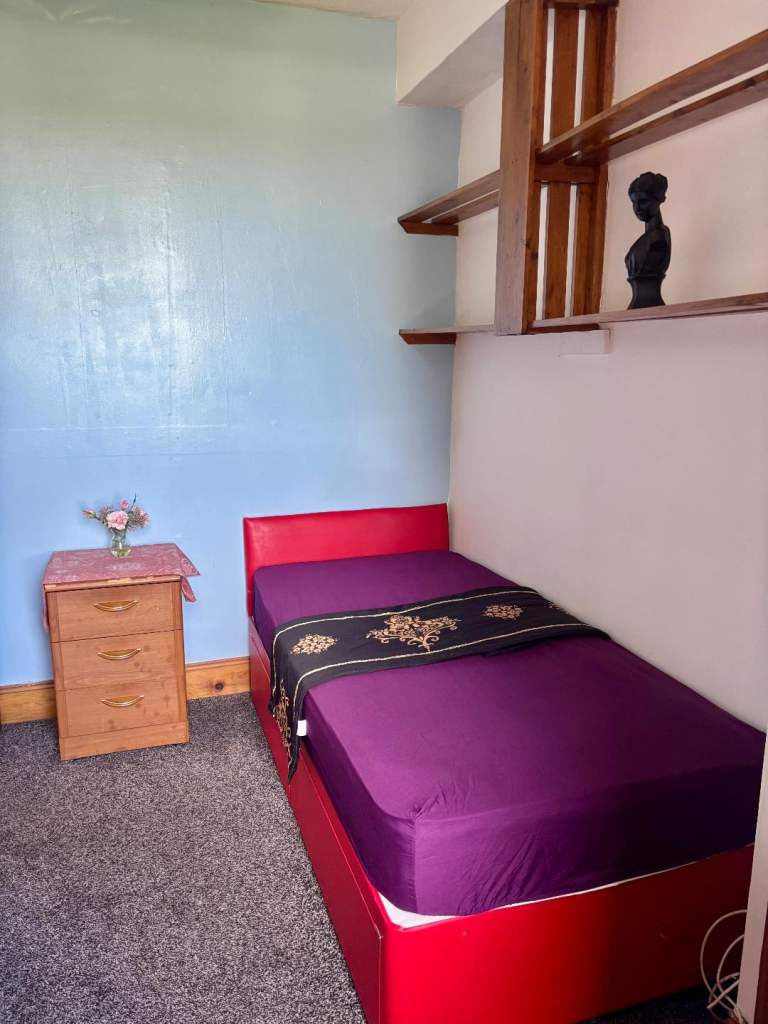 2-bed Flat for Rent located Near University of Aberdeen