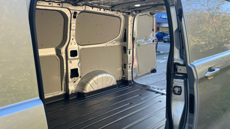 2025 Ford Transit Custom 320 L1 Petrol Fwd 2.5 PHEV 232ps H1 Van Limited Auto Van Hybrid Automatic