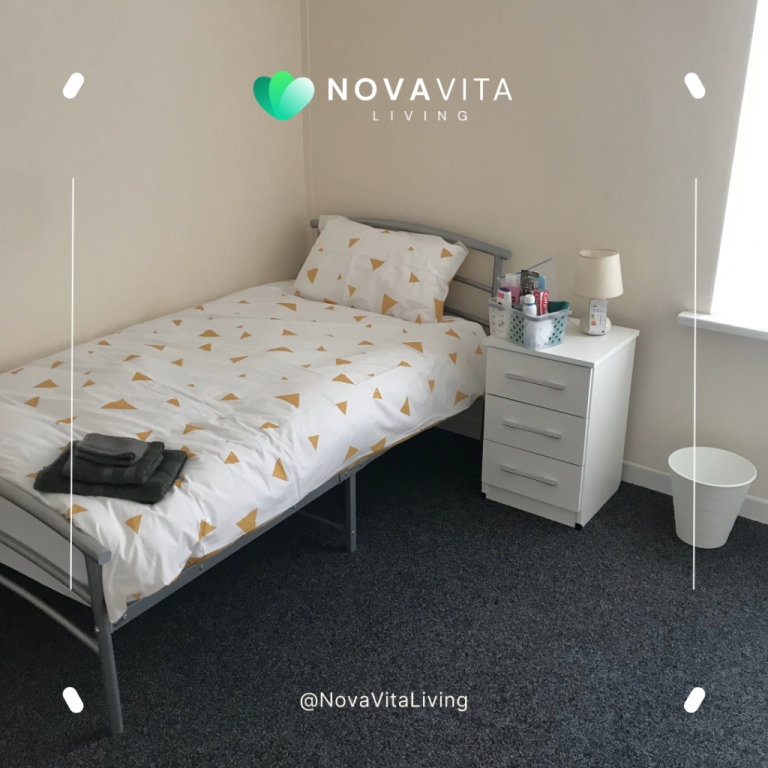 Brums Best Supported Living - Rooms for Homeless, DSS, Benefits - Low Rent - No Deposit Ref 035