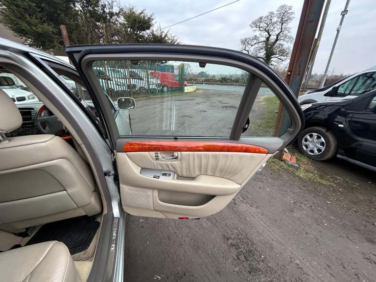 LEXUS LS 4.3 430 2002