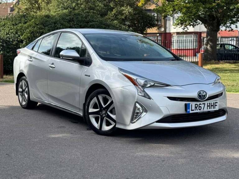 2017 Toyota Prius 1.8 VVTi Business Edition Plus 5dr CVT HATCHBACK PETROL/ELECTRIC Automatic