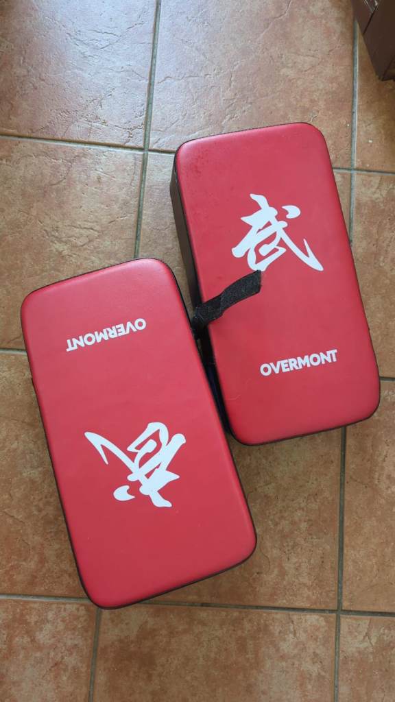 OVERMONT Kick Boxing Pads - Red, Good Condition