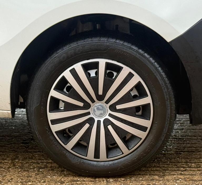 2017 Vauxhall Combo 1.3 CDTi 2300 16v FWD L2 H1 3dr Diesel