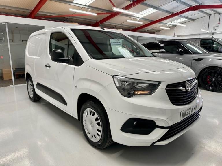 2022 22 VAUXHALL COMBO 1.5 TURBO D SPORTIVE L1 SWB * ONLY 48,454 * 3 SEATER * AP