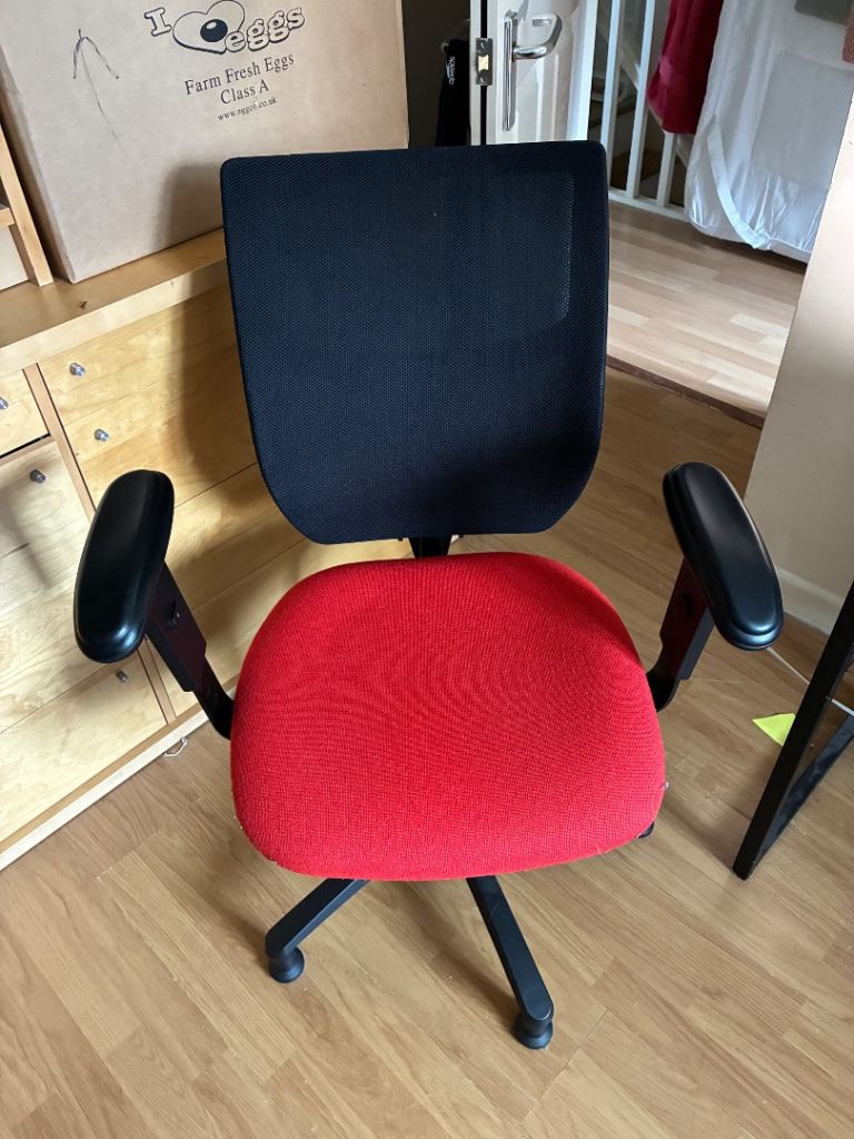 Red and Black Office Chair with Adjustable Height
