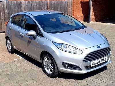  Ford Fiesta 1.0T EcoBoost Zetec Euro 6 (s/s) 5dr Petrol Manual
