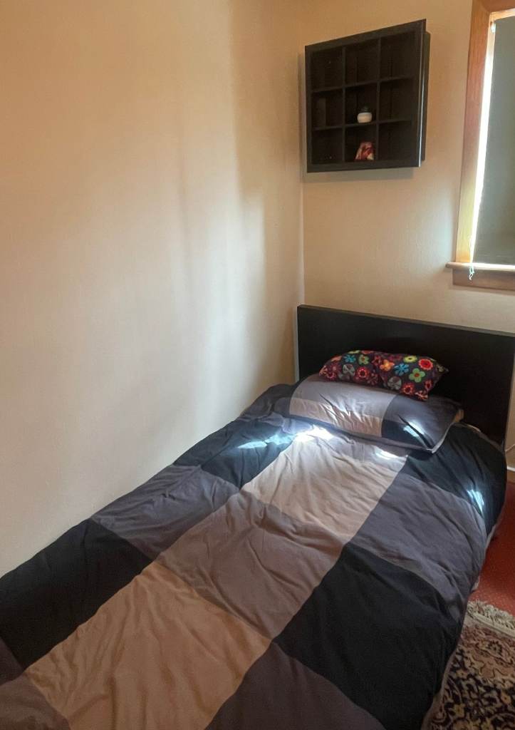 SOLD - £10 - Single Bed & Wall Unit (Mattresses not included)