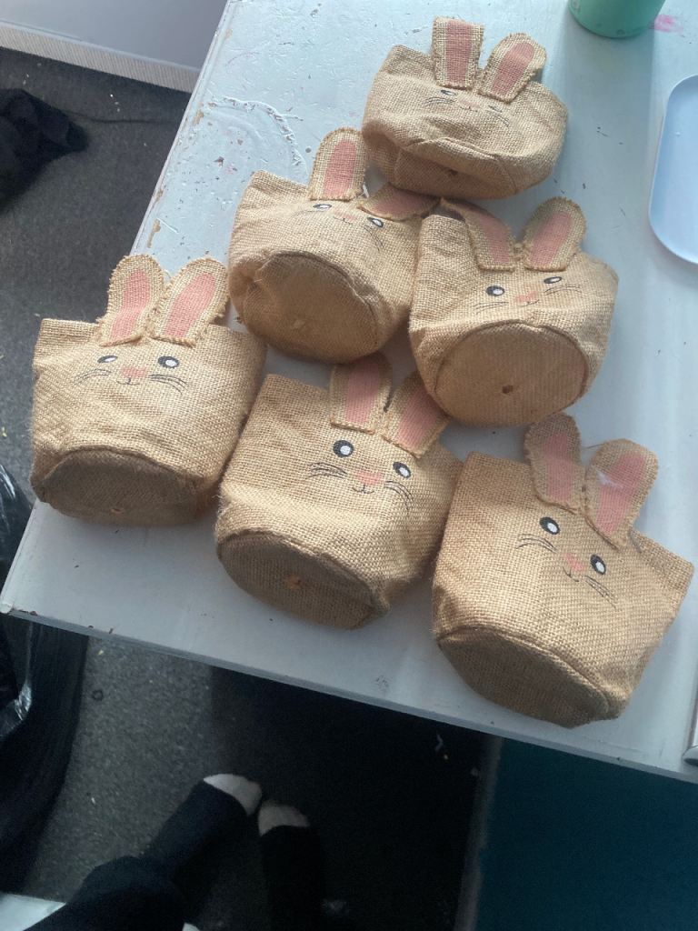 6 decorative homage plant pots