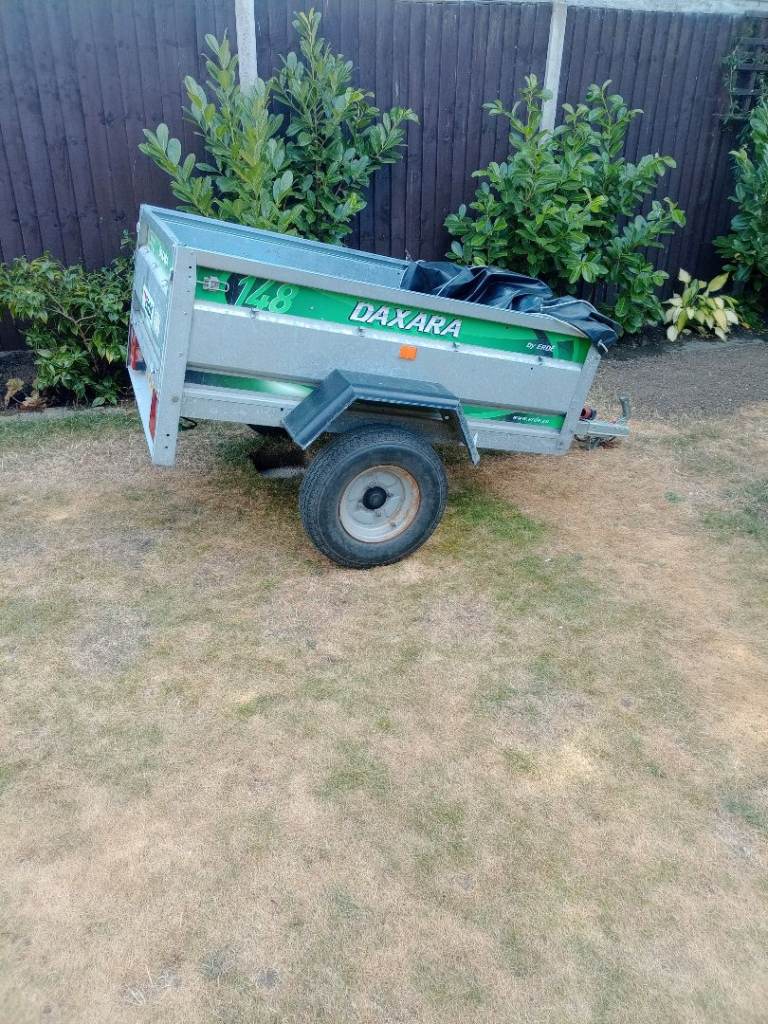 ERDE 148 TRAILOR