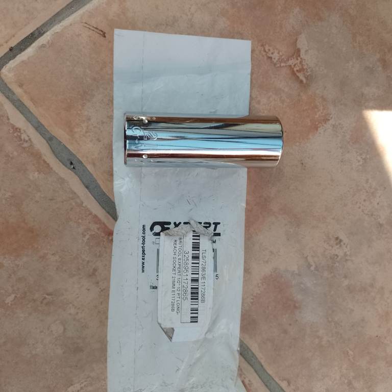 Britool expert by Facom tools 21mm deep socket