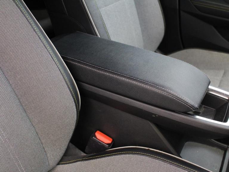 2023 Renault Megane E Tech EV60 160kW Iconic 60kWh Optimum Charge 5dr Auto Hatchback Electric Aut...