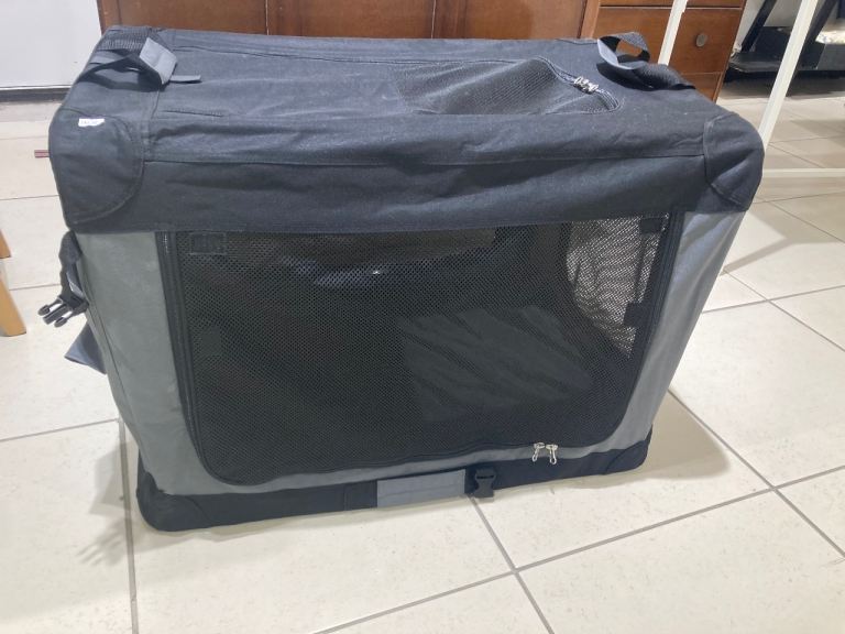 Feandrea pet carrier