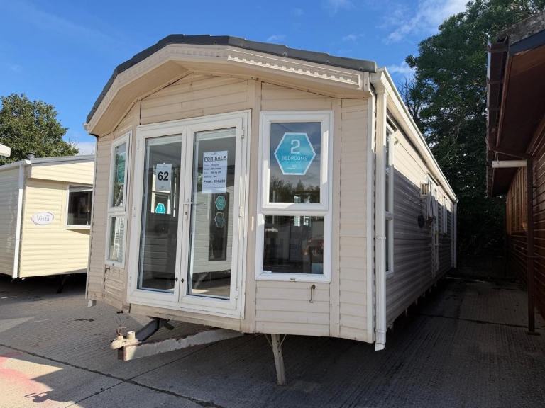2 Bed 38x12 Static Caravan - DG, CH, French Doors, Ensuite, New Carpet - Offsite