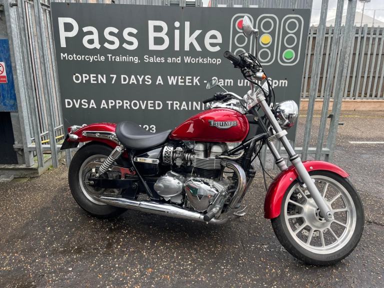 2004 Triumph Bonneville America 790cc British Twin Classic Cruiser Motorcycle