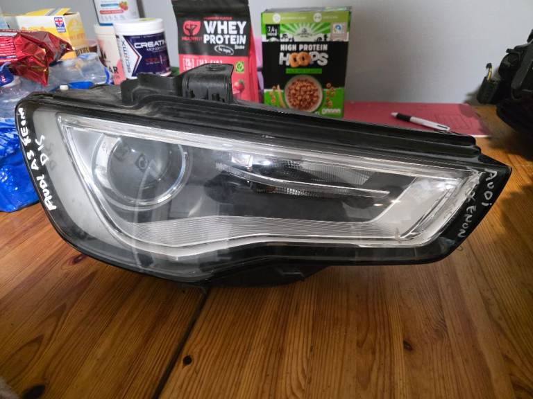 Audi A3 S3 8V Bi-Xenon Headlight Right Side Driver Side Breaking Parts