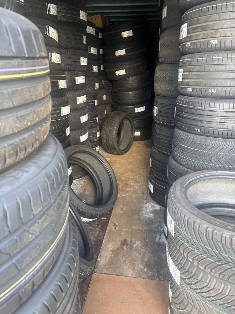 100 sets of tyres all brand new .. Michelin Pirelli Bridgestone 