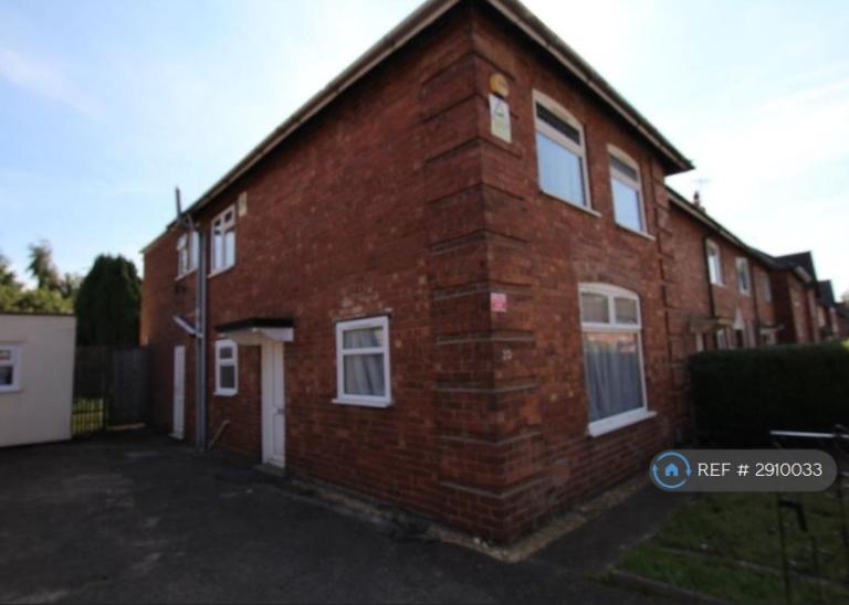 1 bedroom in Langdale Road, Northampton, NN2 (#2910033)
