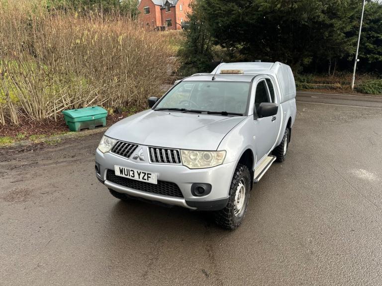 2013 Mitsubishi L200 Club Cab DI-D 4Life 4WD 134Bhp [2010] PICK UP Diesel Manual