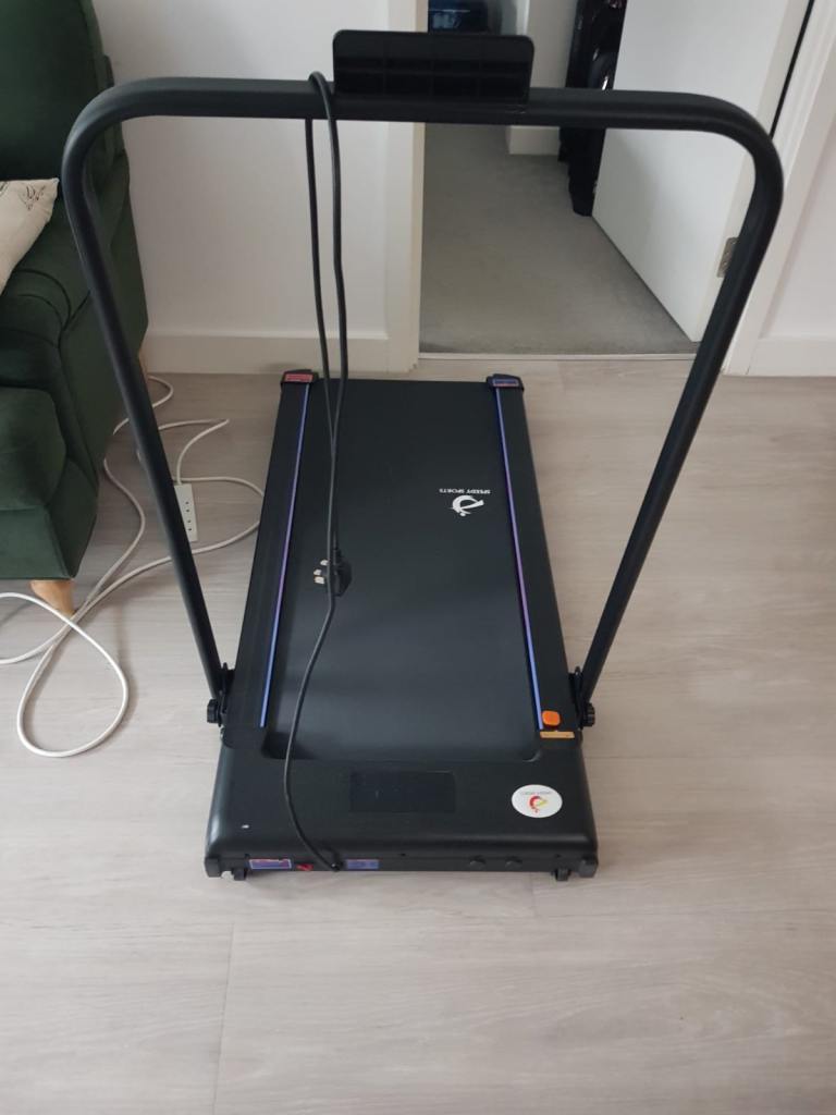 Space saving foldable treadmill