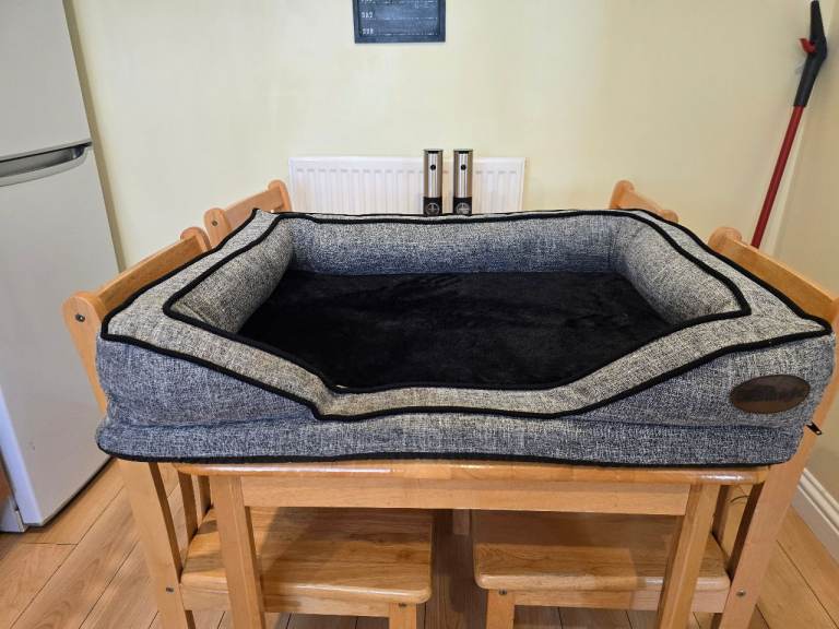 Orthopaedic dog bed. Silentnight 
