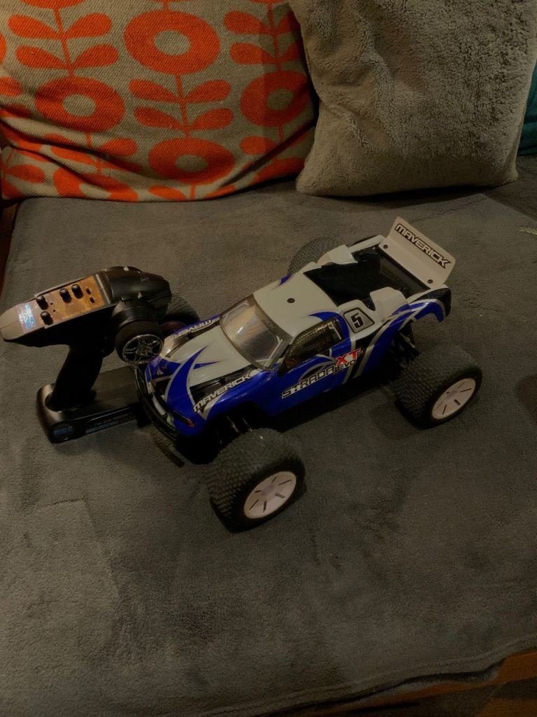 Maverick Strada Evo S Remote Control Car – Fast & Off-Road Ready