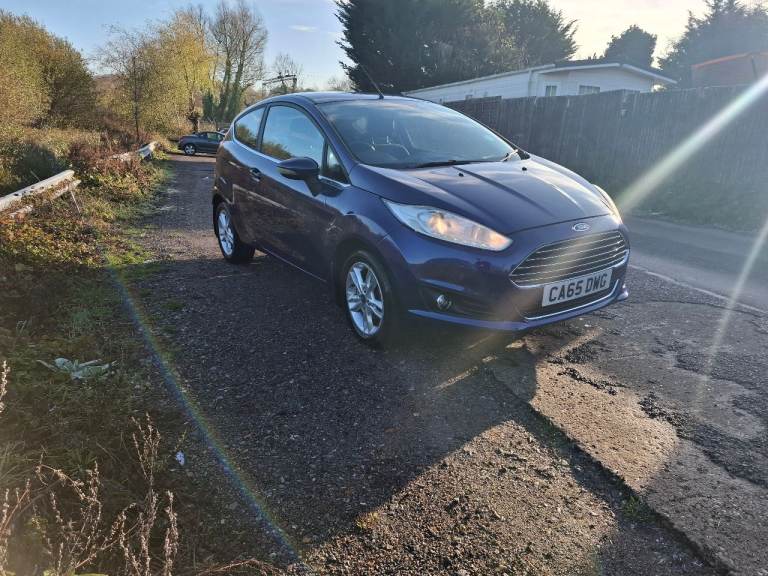 Ford, FIESTA, Hatchback, 2015, Manual, 1241 (cc), 3 doors