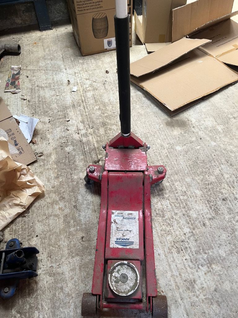 Trolley Jack 